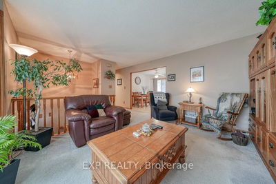 68 Thompson Pl, East Zorra-Tavistock - Innerkip image-0-4