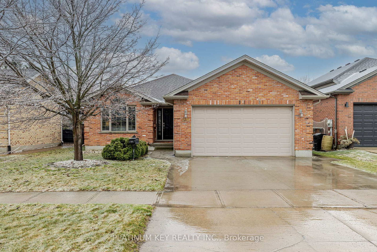 Detached House for sale at 596 Harris Circle, Strathroy-Caradoc, NE, N7G 4H3 - MLS: X12065518