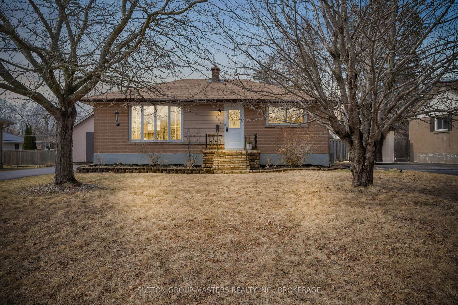Detached House sold at 467 Abdo Road, Kingston, City SouthWest, K7M 3X1 - MLS: X12065789