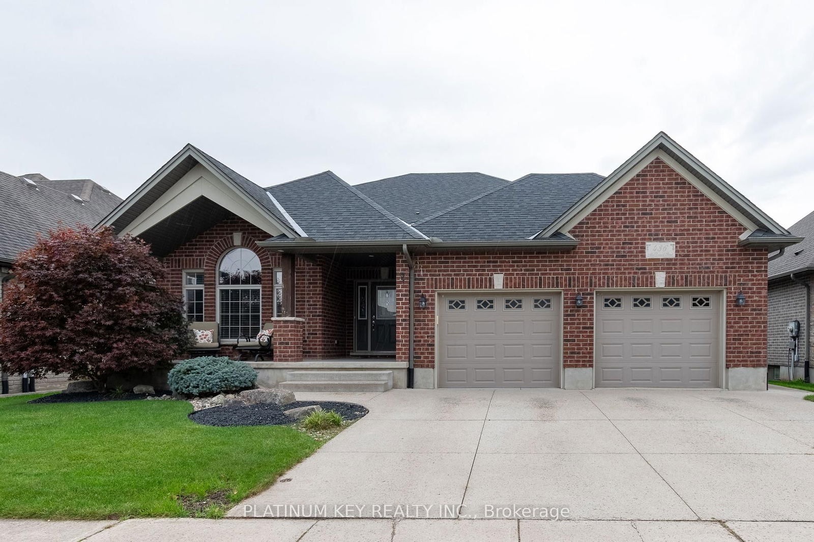 Detached House for sale at 436 Macdonald Street, Strathroy-Caradoc, NE, N7G 0B2 - MLS: X12066164