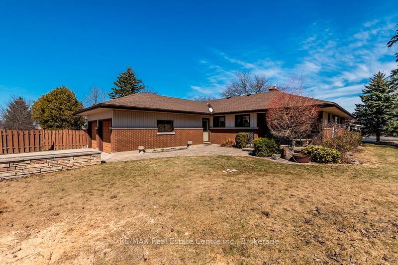 11 Lloyd St, North Huron, N0G 2W0 | Image 3