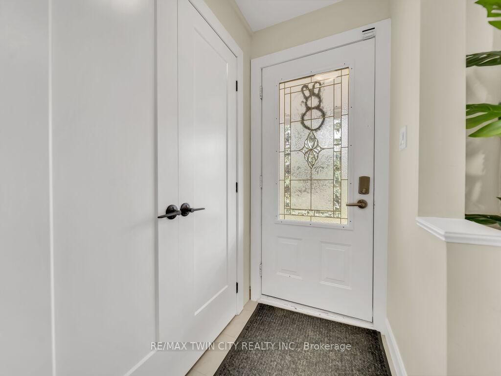 Detached House for sale at 75 Bettley Crescent, Kitchener, N2B 2N7 - MLS: X12066288