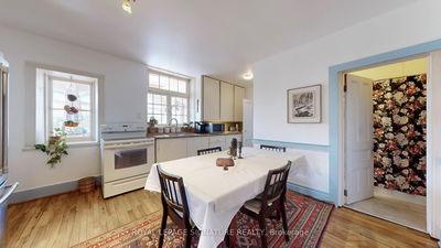 216 Barden St, Guelph/Eramosa - Eden Mills image-0-2