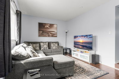 Unit 71 — 185 Denistoun St, Welland - Broadway image-0-4