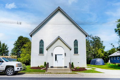 10096 Iona Rd, Southwold - Iona Station