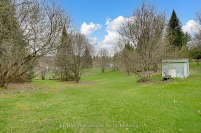 478 High St, Burk's Falls - Burk's Falls image-0-2