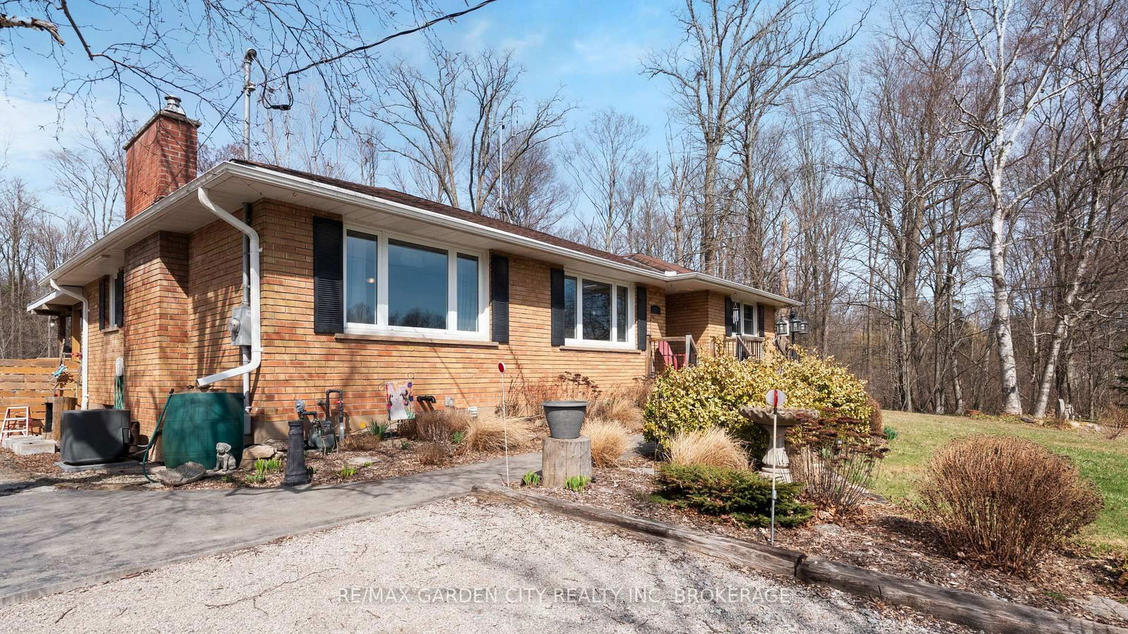 Detached House for sale at 851 Hwy 20 N/A, Pelham, North Pelham, L0S 1C0 - MLS: X12067796