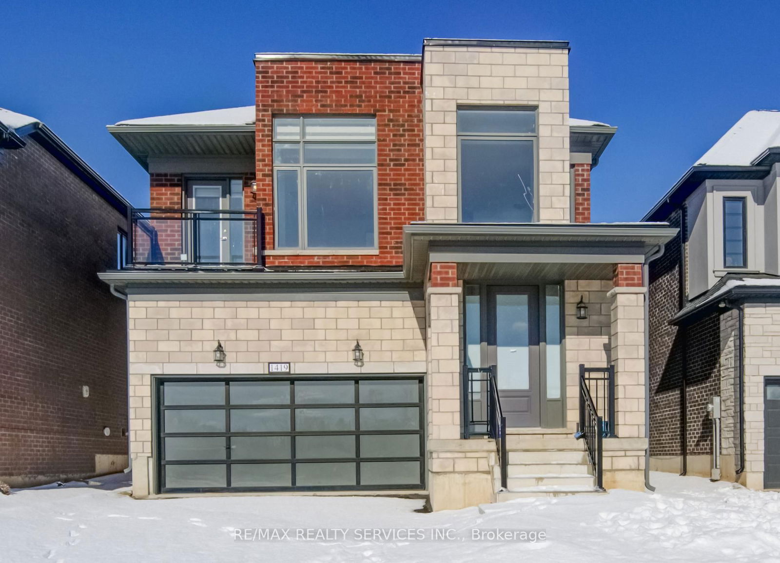 Detached House sold at 1419 Upper Thames Drive, Woodstock, N4T 0N9 - MLS: X12067962