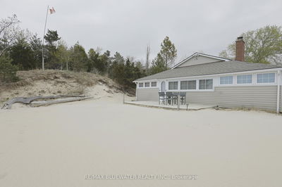 6388 West Parkway Dr, Lambton Shores - Lambton Shores image-0-3