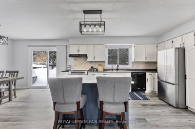 41 Wellington Road 19, Centre Wellington - Belwood image-0-3