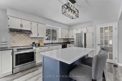 41 Wellington Road 19, Centre Wellington - Belwood image-0-4