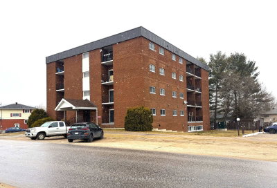 Condo sold at 101-122 Giroux Street, North Bay, Ontario, P1B 7Y7 - Widdifield - MLS: X12068395