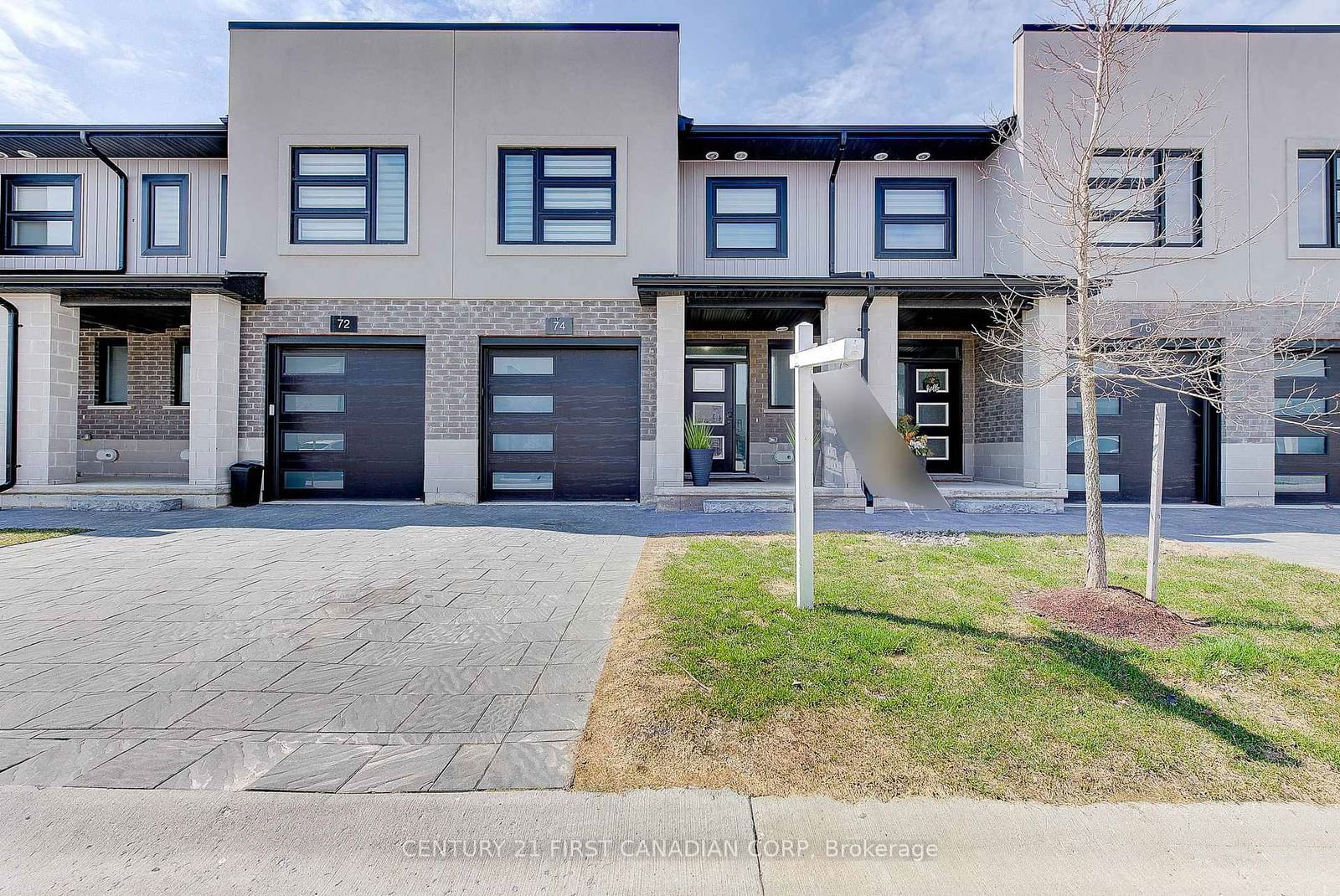 Townhouse sold at 74-3380 Singleton Avenue, London South, South W, N6L 0E8 - MLS: X12068542