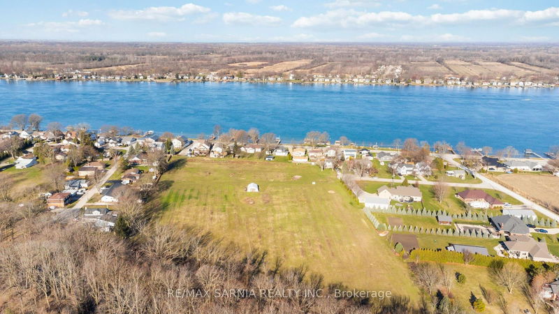 PT LT E GROVE St, St. Clair - St. Clair image-0-0