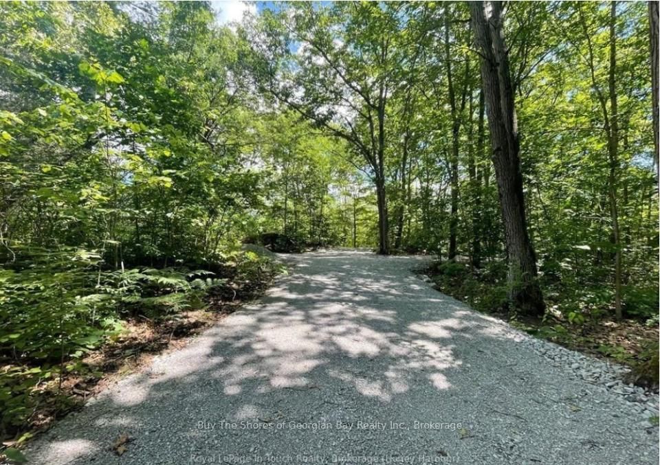 Vacant Land sold at 1203 Honey Harbour Road, Georgian Bay, Baxter, L0K 1S0 - MLS: X12068894