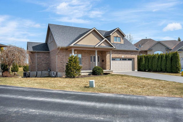 16 Amber Place