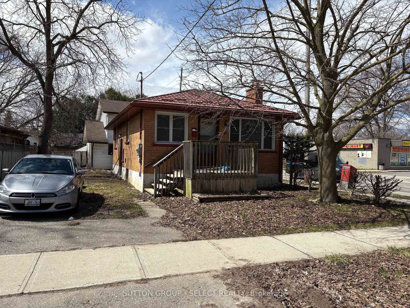 Listing Image 1