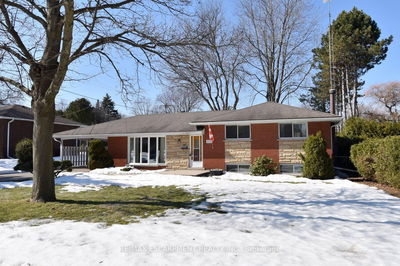 302 Alma Lane, Hamilton - Ancaster image-0-3
