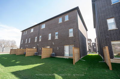 15 RASPBERRY Lane, Hamilton - Mount Hope image-0-2