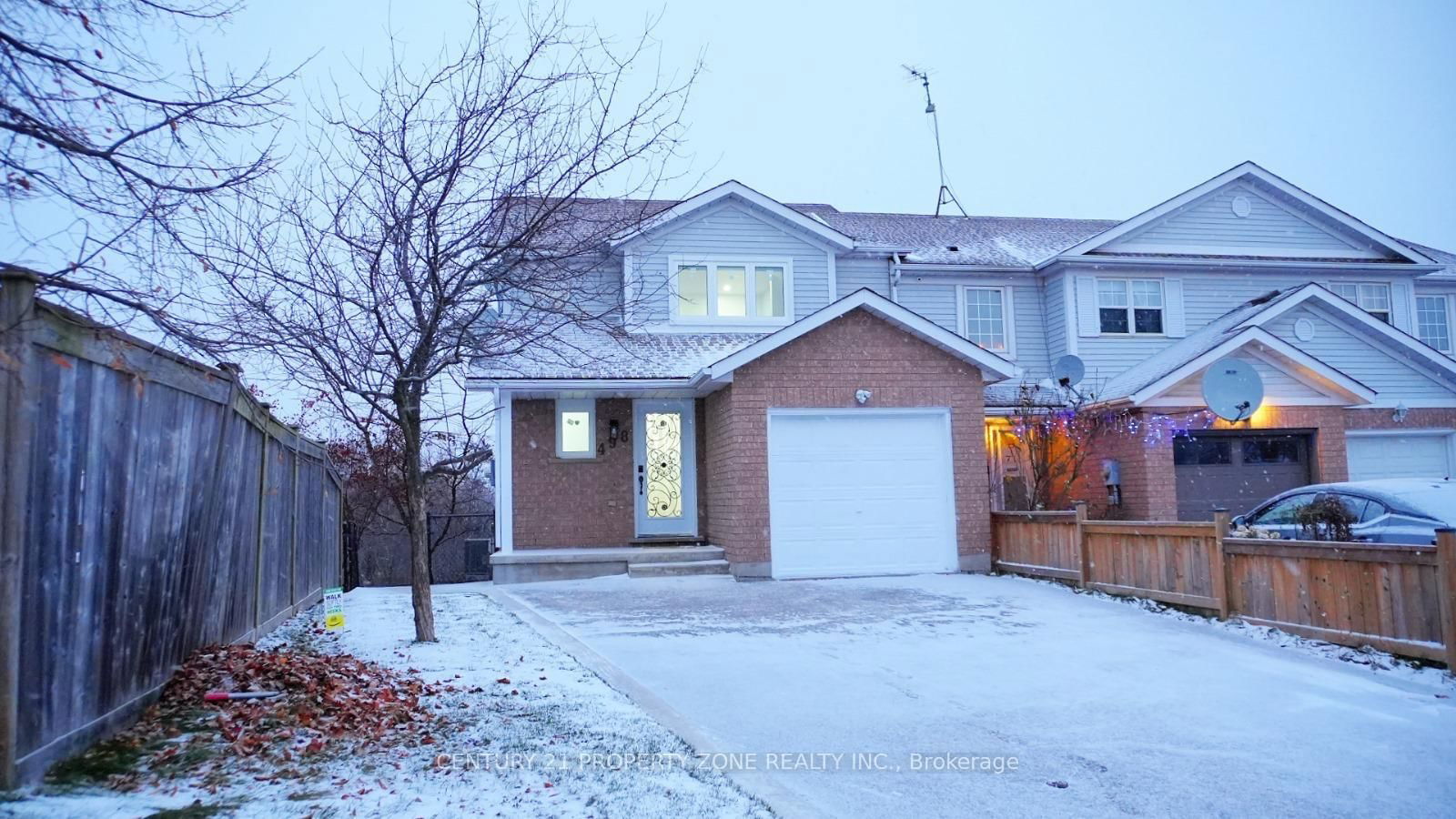 Townhouse sold at 498 BANKSIDE Drive, Kitchener, N2N 3J3 - MLS: X12070543