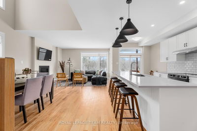 569 Paakanaak Ave, Gloucester - Blossom Park/Kemp Park/Findlay Creek image-0-3