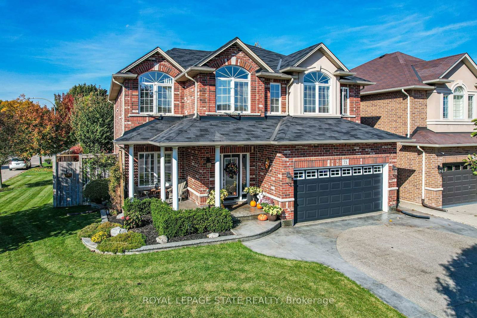 Detached House sold at 71 Peach Tree Lane, Grimsby, Grimsby East, L3M 0C1 - MLS: X12071065