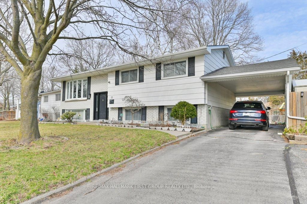 Detached House sold at 11 Westmount Court, Quinte West, K8V 5T8 - MLS: X12071223