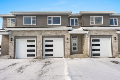 226 Dr Richard James Cres, Loyalist - Amherstview