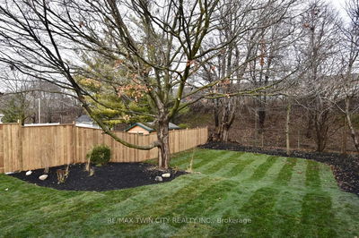 400 Dumfries Ave, Kitchener -  image-0-3