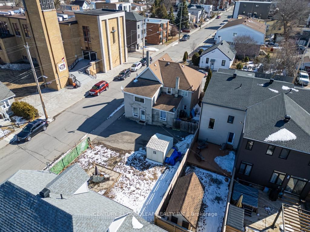 Listing Image 15