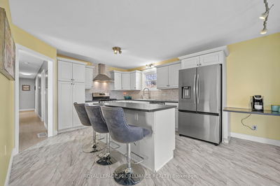 1492 County Rd 5, Hastings - Murray Ward image-0-2