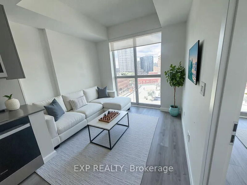 home for lease on 708-60 Frederick Street