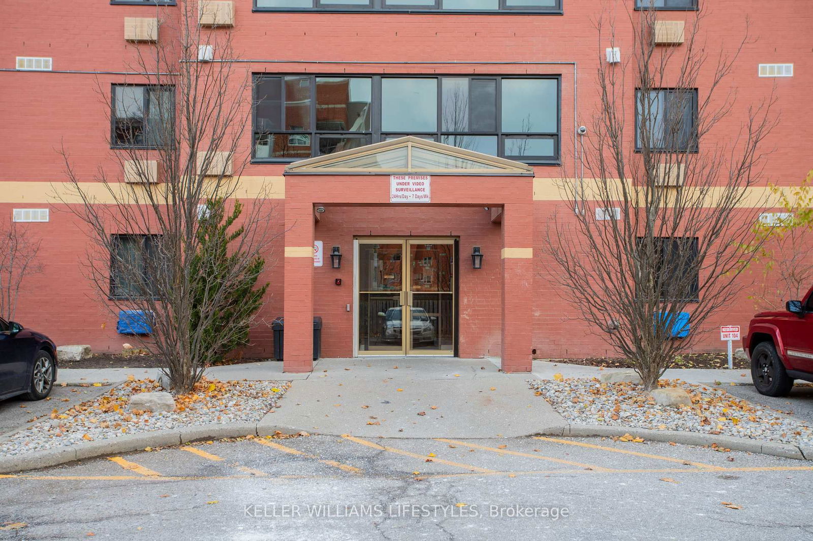 Condo for sale at 309-95 BASE LINE Road, London, South E, N6J 4X3 - MLS: X12072322