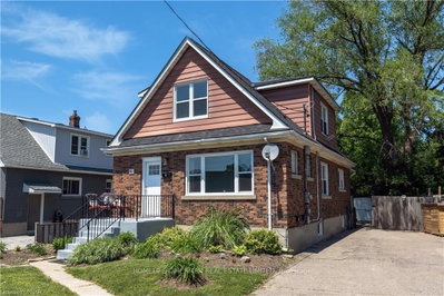 Semi-Detached House leased at 1-61 McCalla Drive, St. Catharines, Ontario, L2N 1A4 - Fairview - MLS: X12072475