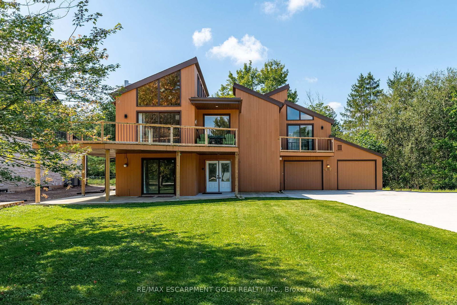 Detached House sold at 4197 Niagara River Pkwy, Fort Erie, L0S 1S0 - MLS: X12072621