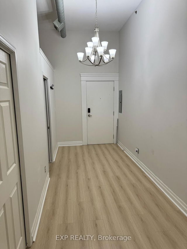 316 - 276 King Street