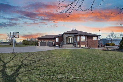 7400 11th Concession Rd, Tecumseh - Tecumseh