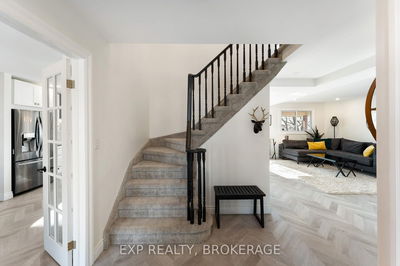 941 AMBLESIDE Cres, Kingston - North of Taylor-Kidd Blvd image-0-2
