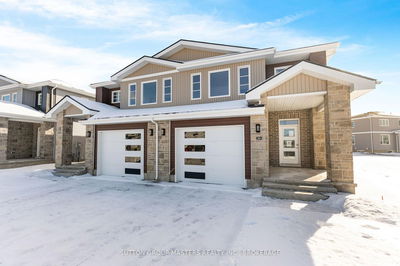 201 Superior Dr, Loyalist - Amherstview image-0-1
