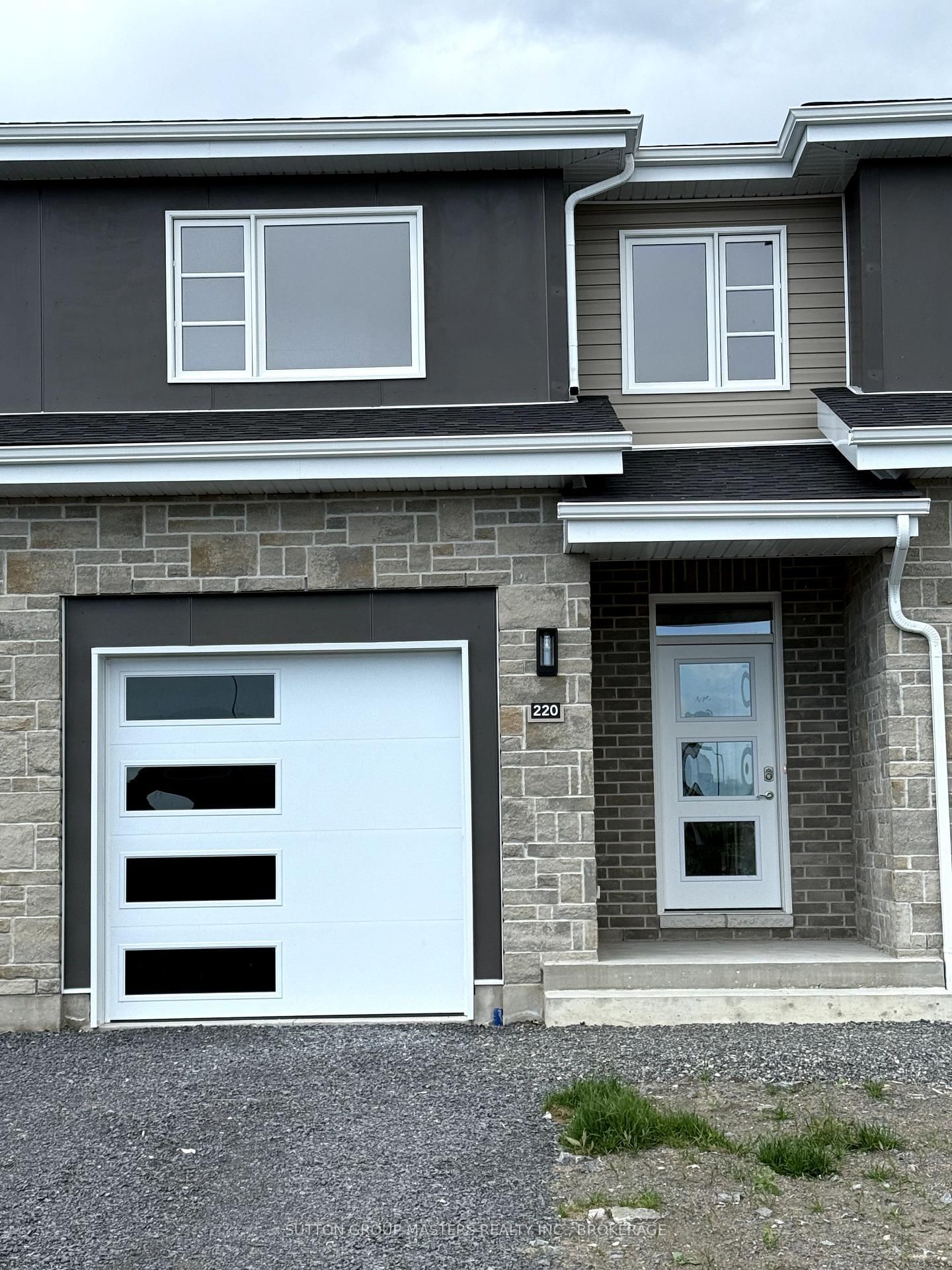 Townhouse for sale at 220 Dr Richard James Crescent, Loyalist, Amherstview, K7N 0E9 - MLS: X12073819