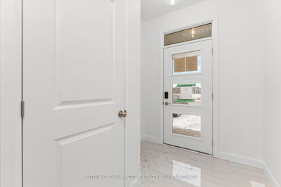 220 Dr Richard James Cres, Loyalist - Amherstview image-0-1