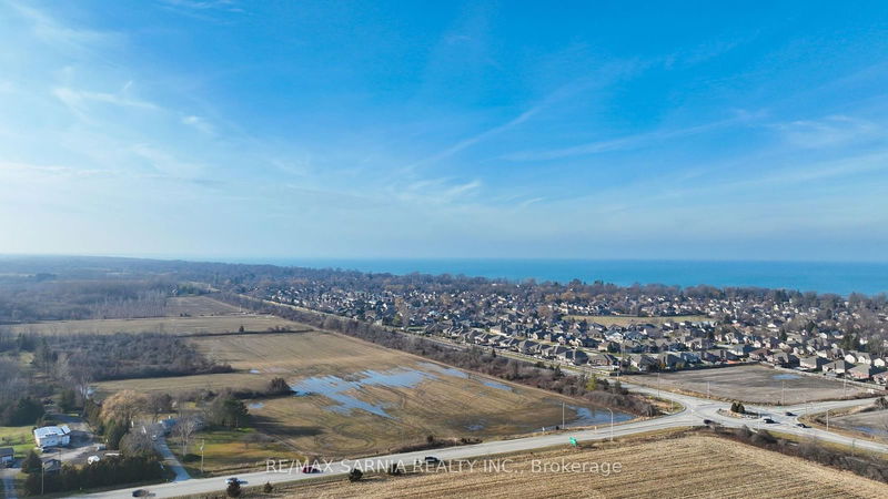 PT LOT 1-2 CON LAKESHORE Rd, Sarnia - Sarnia image-0-0