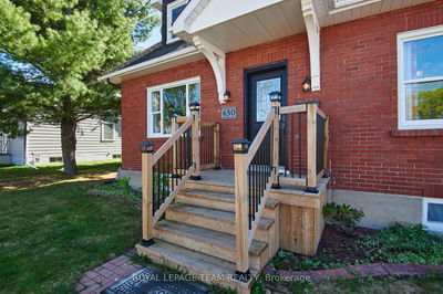 450 DOMINION St, Renfrew - Renfrew image-0-2