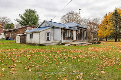 13 Broad Lane, Norfolk - Teeterville image-0-2