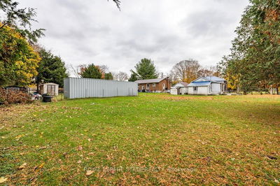 13 Broad Lane, Norfolk - Teeterville image-0-3
