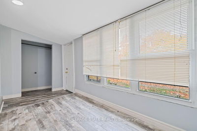 13 Broad Lane, Norfolk - Teeterville image-0-4