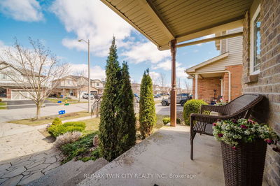 243 Brenneman Dr, Wilmot -  image-0-3