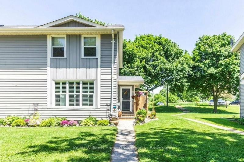 Unit 40 — 40 St Charles St, Huron East - Vanastra image-0-0