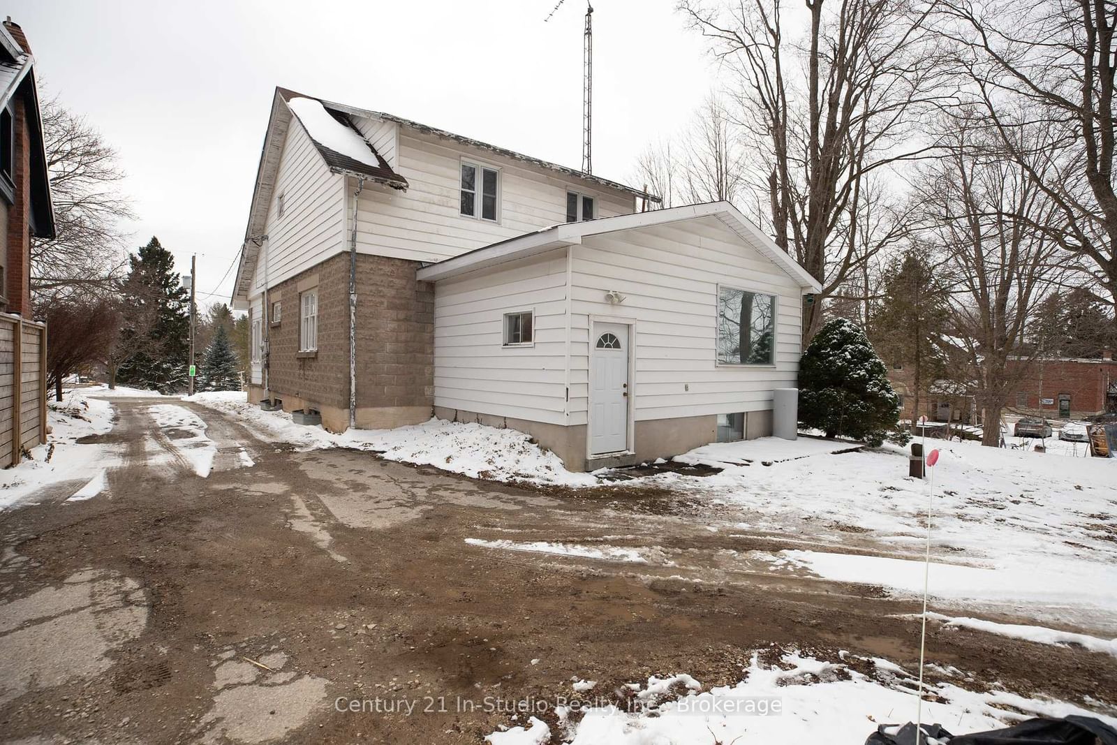 Listing Image 3