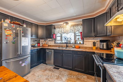 3939 Howes Rd, Bissett Creek - City North of 401 image-0-2